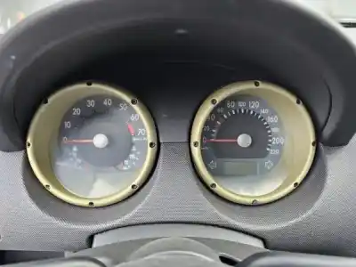 Scrapping Vehicle volkswagen polo variant (6v5) 60 1.4 of the year 2000 powered aua