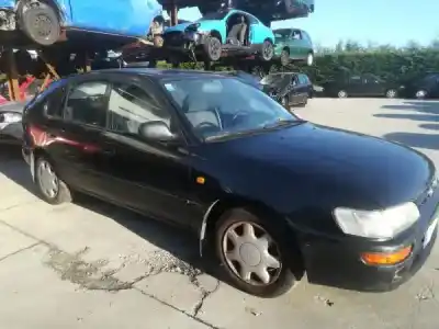 Sloopvoertuig toyota corolla compact (_e10_) 1.3 xli 16v (ee101) van het jaar 0 aangedreven 4e-fe