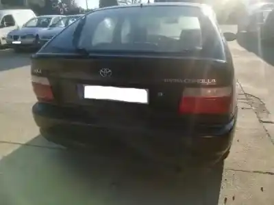 Sloopvoertuig toyota corolla compact (_e10_) 1.3 xli 16v (ee101) van het jaar 0 aangedreven 4e-fe