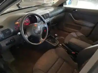 Scrapping Vehicle audi a3 (8l1) 1.6 of the year 0 powered 