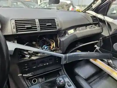 Veículo de Sucata bmw 3 (e46) 320 d do ano 2002 alimentado m47 d20 (204d1)