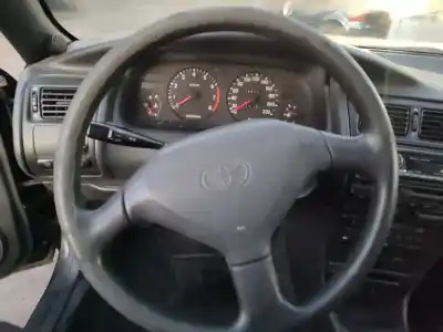 Veículo de Sucata toyota corolla compact (_e10_) 1.3 xli 16v (ee101) do ano 1992 alimentado 4e-fe