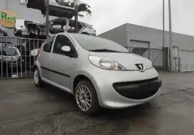 Vehicul casat peugeot 107 1.0 cat (384f) al anului 2006 alimentat 