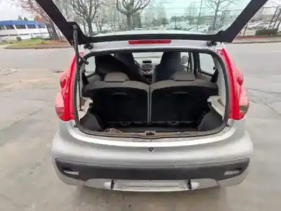 Vehicul casat peugeot 107 1.0 cat (384f) al anului 2006 alimentat 