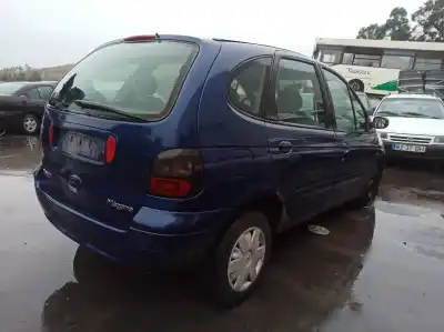 Véhicule à la ferraille renault megane scenic (ja0/1_) 1.4 i (ja0e) de l'année 1997 alimenté e7j 764