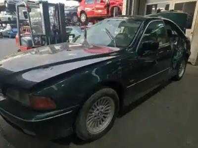 Veículo de Sucata BMW 5 (E39) 520 i do ano 1997 alimentado M52 B20 (206S3)