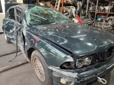Veicolo di demolizione bmw 5 (e39) 520 i dell'anno 1997 alimentato m52 b20 (206s3)