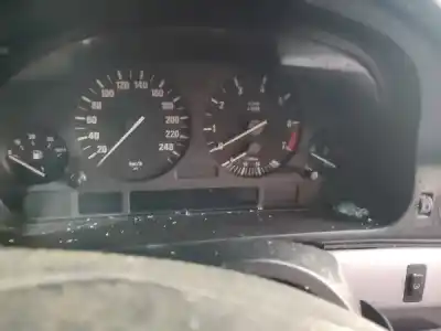 Veicolo di demolizione bmw 5 (e39) 520 i dell'anno 1997 alimentato m52 b20 (206s3)