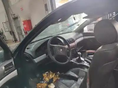 Veicolo di demolizione bmw 5 (e39) 520 i dell'anno 1997 alimentato m52 b20 (206s3)