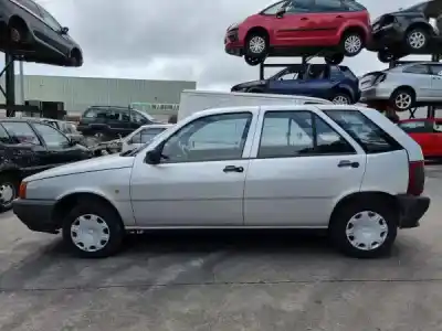 Vehicul casat fiat tipo hatchback (160_) 1.1 (160.aa) gasolina 1992 5p al anului 1989 alimentat 160 a3.000