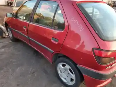 Здавання транспортного засобу peugeot 306 berlina 3/5 puertas (s1) 1.4 року 1995 потужний kdx (tu3mc)