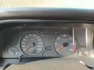 Здавання транспортного засобу peugeot 306 berlina 3/5 puertas (s1) 1.9 diesel року 1998 потужний 
