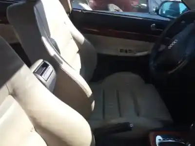 Veicolo di demolizione audi a4 avant (8d5, b5) 113 h/380 gasolina 1996 5p dell'anno 1999 alimentato aah