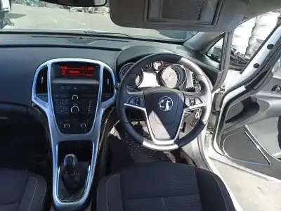 Здавання транспортного засобу opel astra j (p10) 1.6 (68) року 0 потужний a 16 let