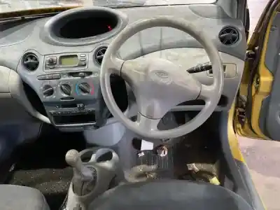 Scrapping Vehicle toyota yaris (_p1_) 1.0 (scp10_) of the year 2001 powered 1sz-fe