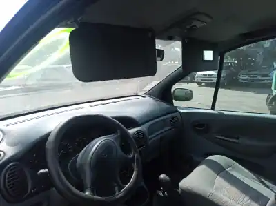 Здавання транспортного засобу renault megane scenic (ja0/1_) 1.4 i (ja0e) року 0 потужний e7j 764