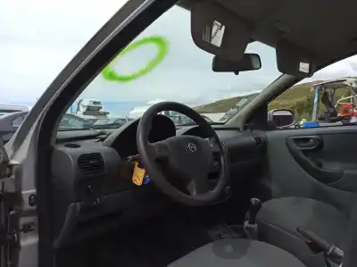 Здавання транспортного засобу opel corsa c (x01) 1.0 (f08. f68) року 0 потужний z 10 xe