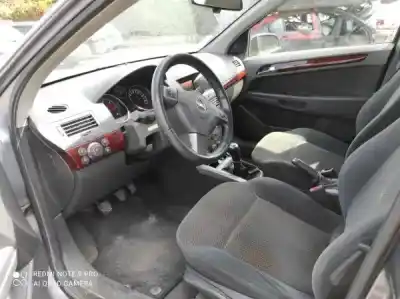 Здавання транспортного засобу opel astra h gtc (a04) 1.7 cdti (l08) року 0 потужний z 17 dth