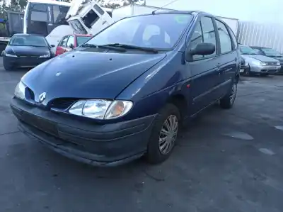 Veicolo di demolizione renault megane scenic (ja0/1_) 1.4 i (ja0e) dell'anno 0 alimentato e7j 764