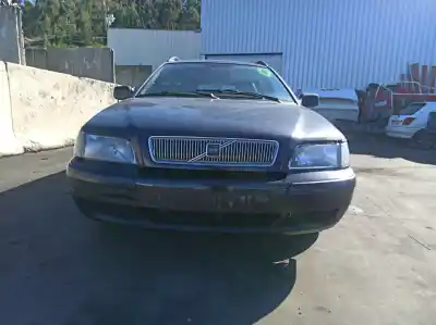 Sloopvoertuig volvo v40 combi (645) 1.9 di van het jaar 0 aangedreven d 4192 t