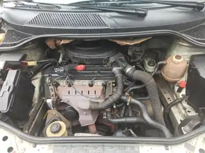 Veicolo di demolizione renault megane scenic (ja0/1_) 1.4 i (ja0e) dell'anno 0 alimentato e7j 764