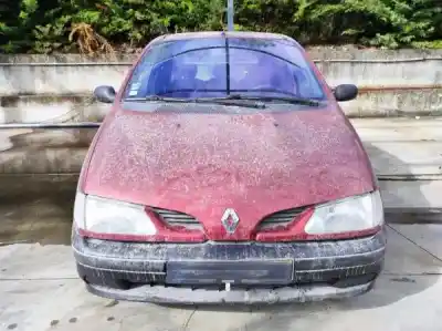 Veículo de Sucata renault megane scenic (ja0/1_) 1.4 i (ja0e) do ano 0 alimentado 