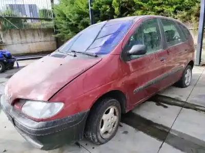 Veículo de Sucata renault megane scenic (ja0/1_) 1.4 i (ja0e) do ano 0 alimentado 