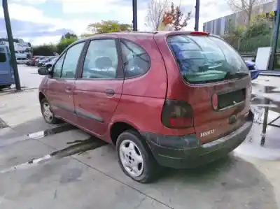 Veículo de Sucata renault megane scenic (ja0/1_) 1.4 i (ja0e) do ano 0 alimentado 