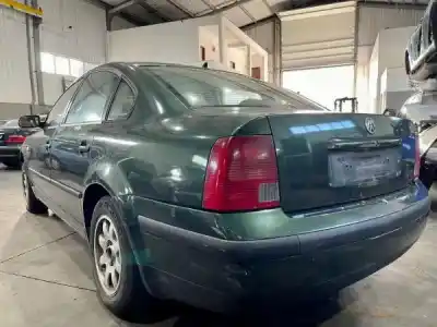 Veículo de Sucata volkswagen passat b5 (3b2) 1.9 tdi do ano 0 alimentado afn