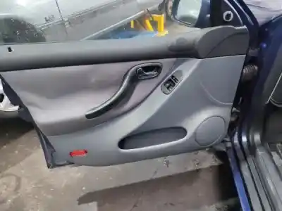 Scrapping Vehicle seat leon (1m1) 1.4 16v of the year 2001 powered 0