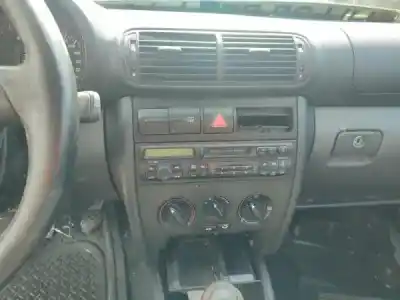 Scrapping Vehicle seat leon (1m1) 1.4 16v of the year 2002 powered 0