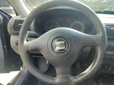 Scrapping Vehicle seat leon (1m1) 1.4 16v of the year 2002 powered 0