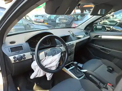Здавання транспортного засобу opel astra h gtc (a04) 1.3 cdti (l08) року 0 потужний z 13 dth