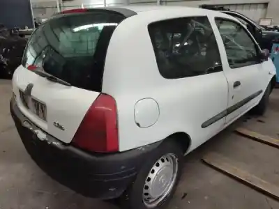 Scrapping Vehicle renault clio ii fase i (b/cb0) (1998->) 1.9 d (b/cb0e) of the year 2000 powered f8q 630