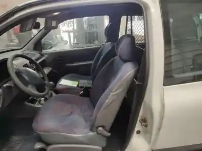 Scrapping Vehicle renault clio ii fase i (b/cb0) (1998->) 1.9 d (b/cb0e) of the year 2000 powered f8q 630