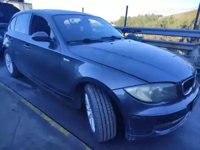 Veículo de Sucata bmw 1 (e87) 120 d do ano 2008 alimentado n47 d20 a