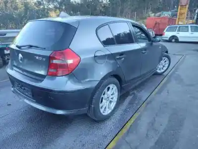Veículo de Sucata bmw 1 (e87) 120 d do ano 2008 alimentado n47 d20 a