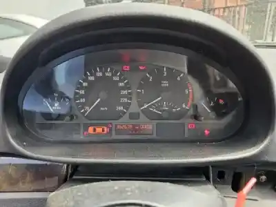 Scrapping Vehicle bmw 3 (e46) 320 d of the year 1999 powered m47 d20 (204d1)