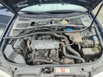 Veículo de Sucata audi a4 b5 avant (8d5) 1.9 tdi do ano 1995 alimentado 