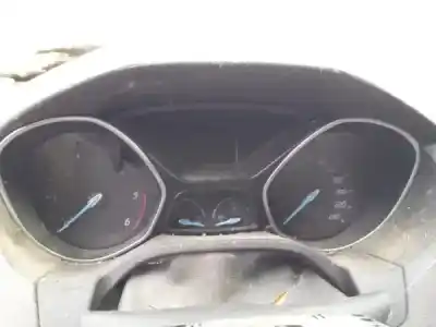 Veicolo di demolizione ford focus iii 1.6 tdci dell'anno 2011 alimentato 