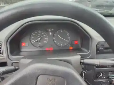 Veículo de Sucata peugeot 106 i (1a, 1c) 1.0 do ano 1993 alimentado cdz (tu9m)