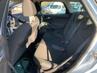 Veicolo di demolizione ford focus iii 1.6 tdci dell'anno 2012 alimentato 