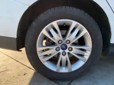 Veicolo di demolizione ford focus iii 1.6 tdci dell'anno 2012 alimentato 