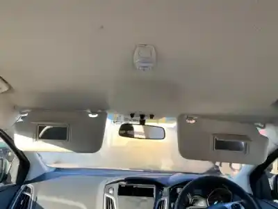 Veicolo di demolizione ford focus iii 1.6 tdci dell'anno 2012 alimentato 