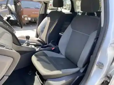 Veículo de Sucata ford focus iii 1.6 tdci do ano 2012 alimentado 