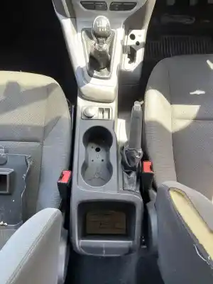 Veículo de Sucata ford focus iii 1.6 tdci do ano 2012 alimentado 