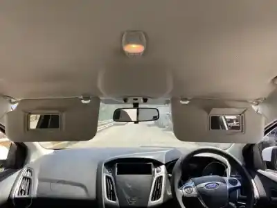 Veículo de Sucata ford focus iii 1.6 tdci do ano 2012 alimentado 