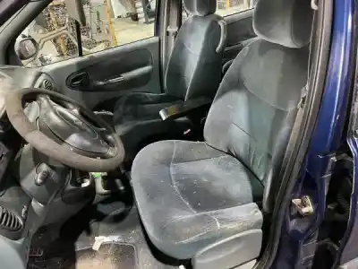 Veículo de Sucata renault megane scenic (ja0/1_) 2.0 i (ja0g) do ano 0 alimentado f3r 750