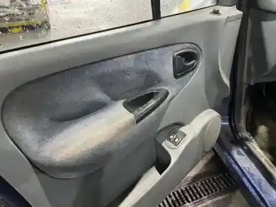 Veículo de Sucata renault megane scenic (ja0/1_) 2.0 i (ja0g) do ano 0 alimentado f3r 750