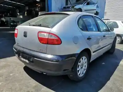 Здавання транспортного засобу seat leon (1m1) 1.4 16v року 2001 потужний 0